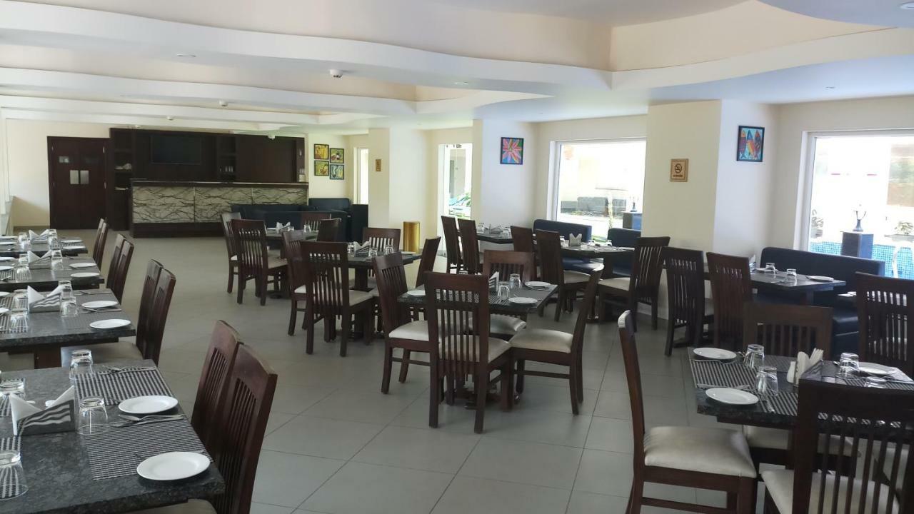 Regenta Central North Goa, Arpora Kültér fotó