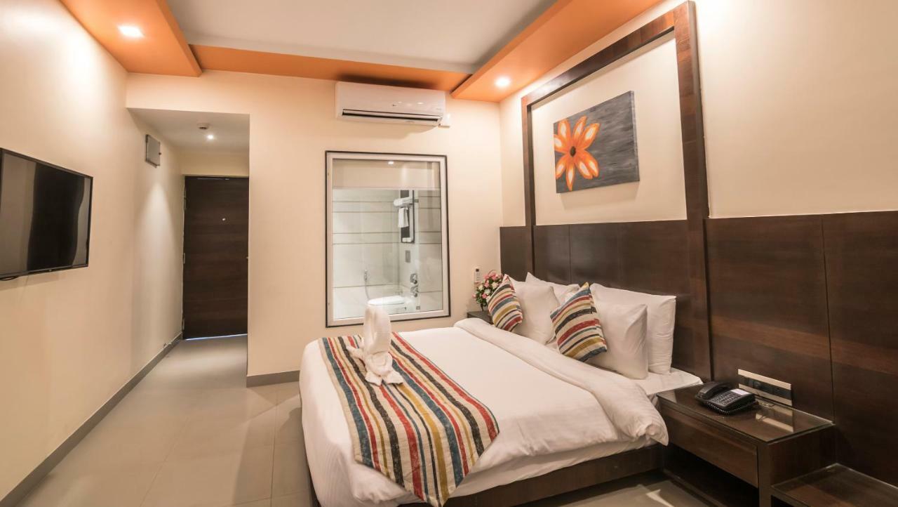 Regenta Central North Goa, Arpora Kültér fotó