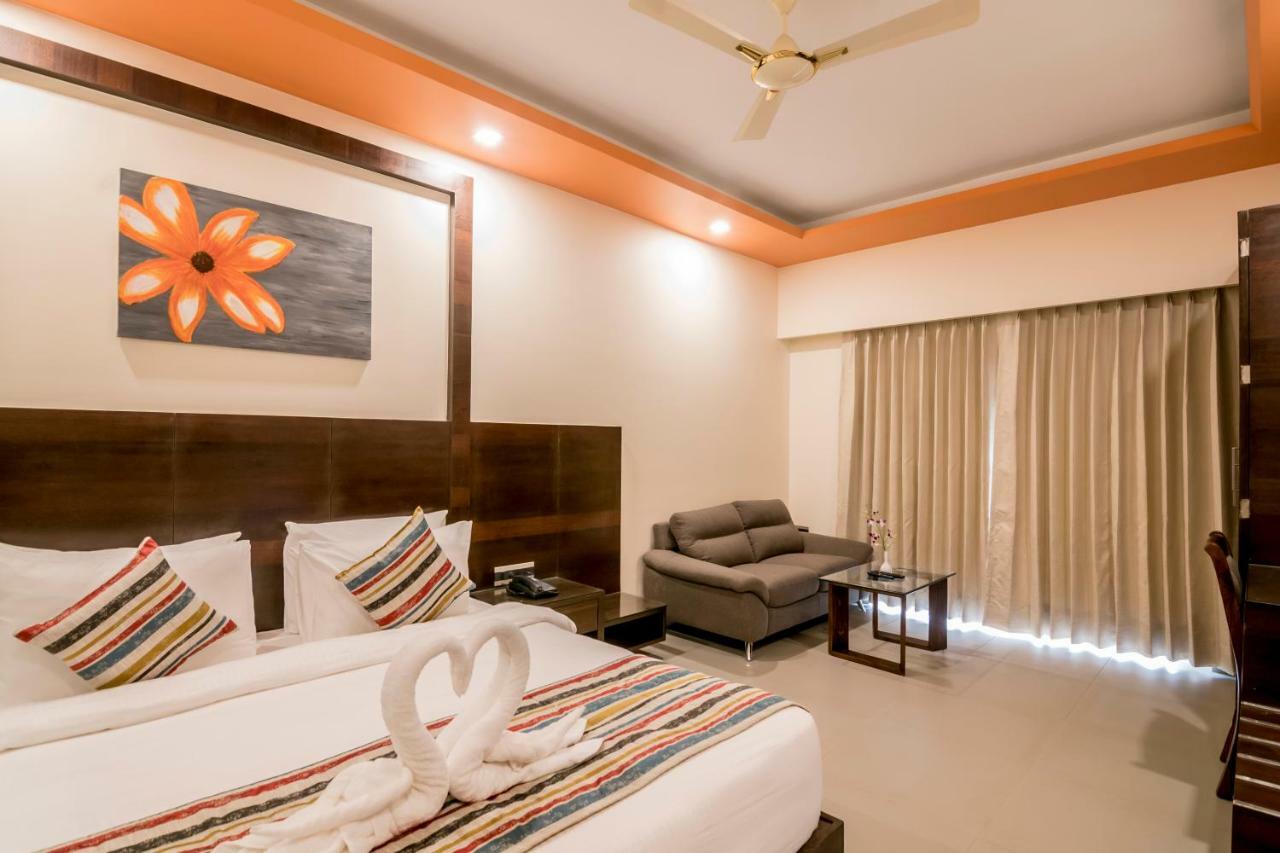 Regenta Central North Goa, Arpora Kültér fotó