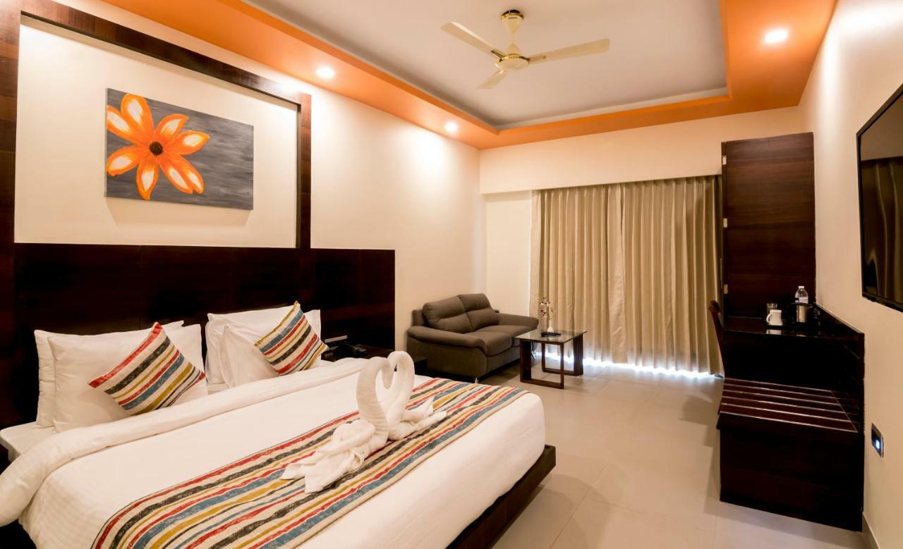 Regenta Central North Goa, Arpora Kültér fotó